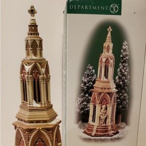 Department 56 Dickens Village “King’s Road Market Cross”